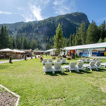 Hotel Il Caminetto Sport Canazei Exterior photo