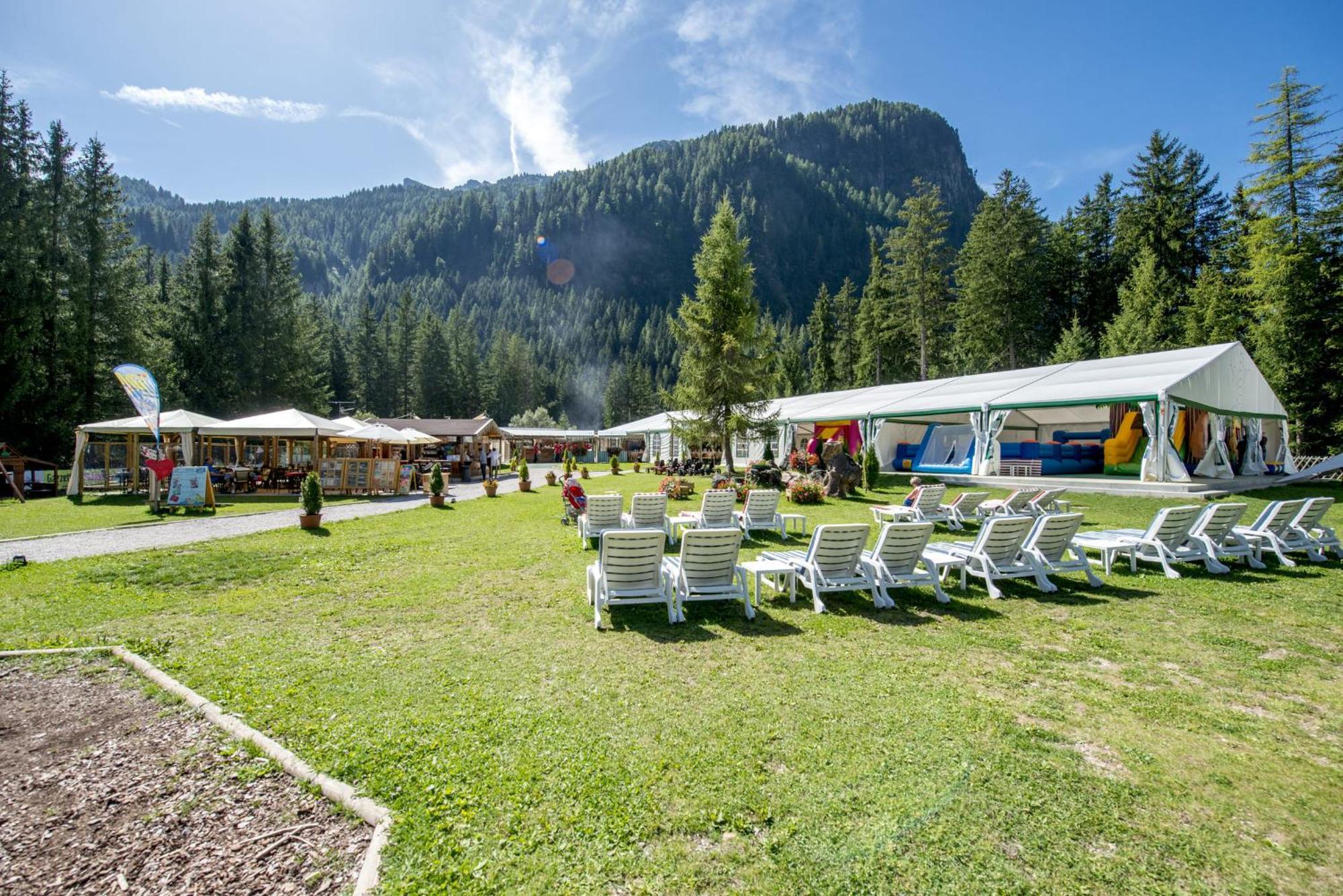 Hotel Il Caminetto Sport Canazei Exterior photo