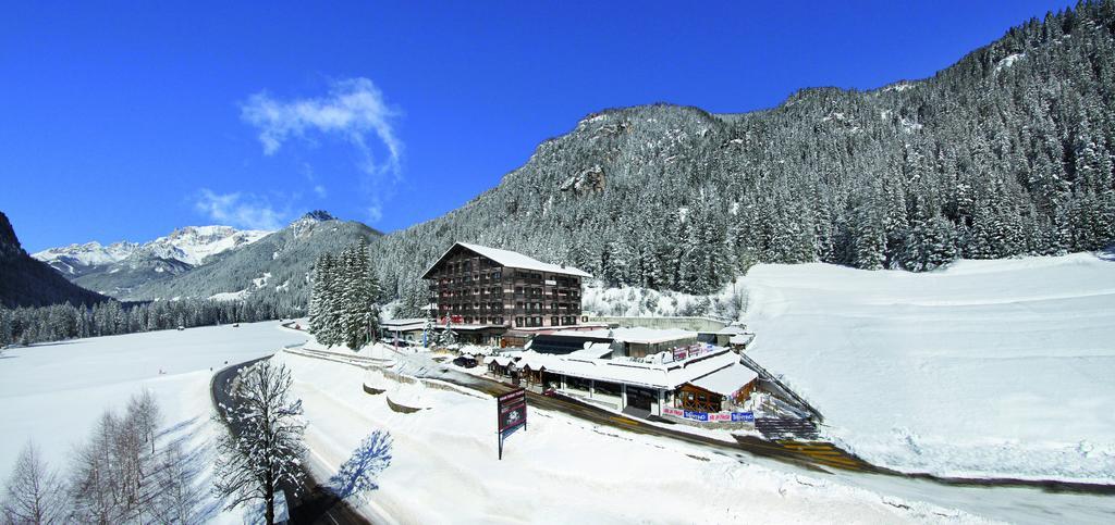 Hotel Il Caminetto Sport Canazei Exterior photo